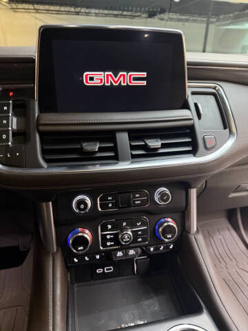 2023 GMC Yukon SLT