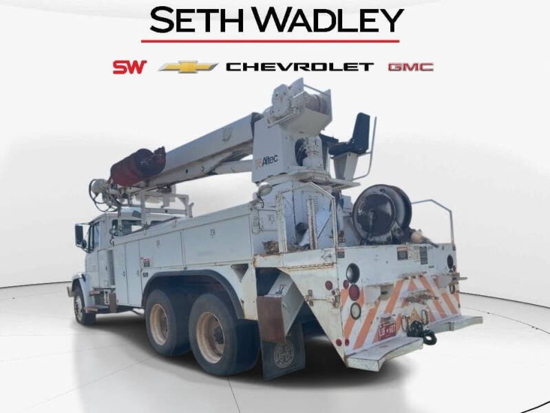 1999 Freightliner FL80