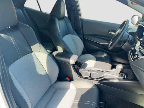 2024 Toyota Corolla Hatchback XSE