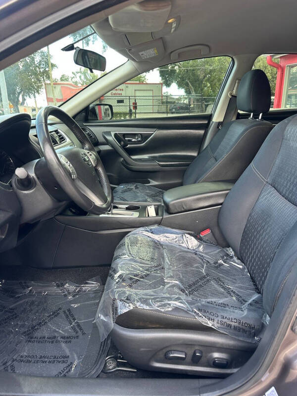 2017 Nissan Altima 2.5 SV