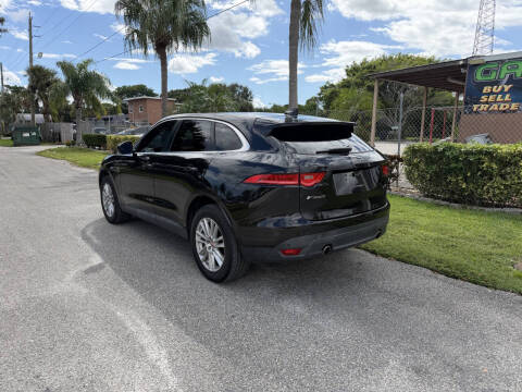 2019 Jaguar F-PACE 30t Prestige