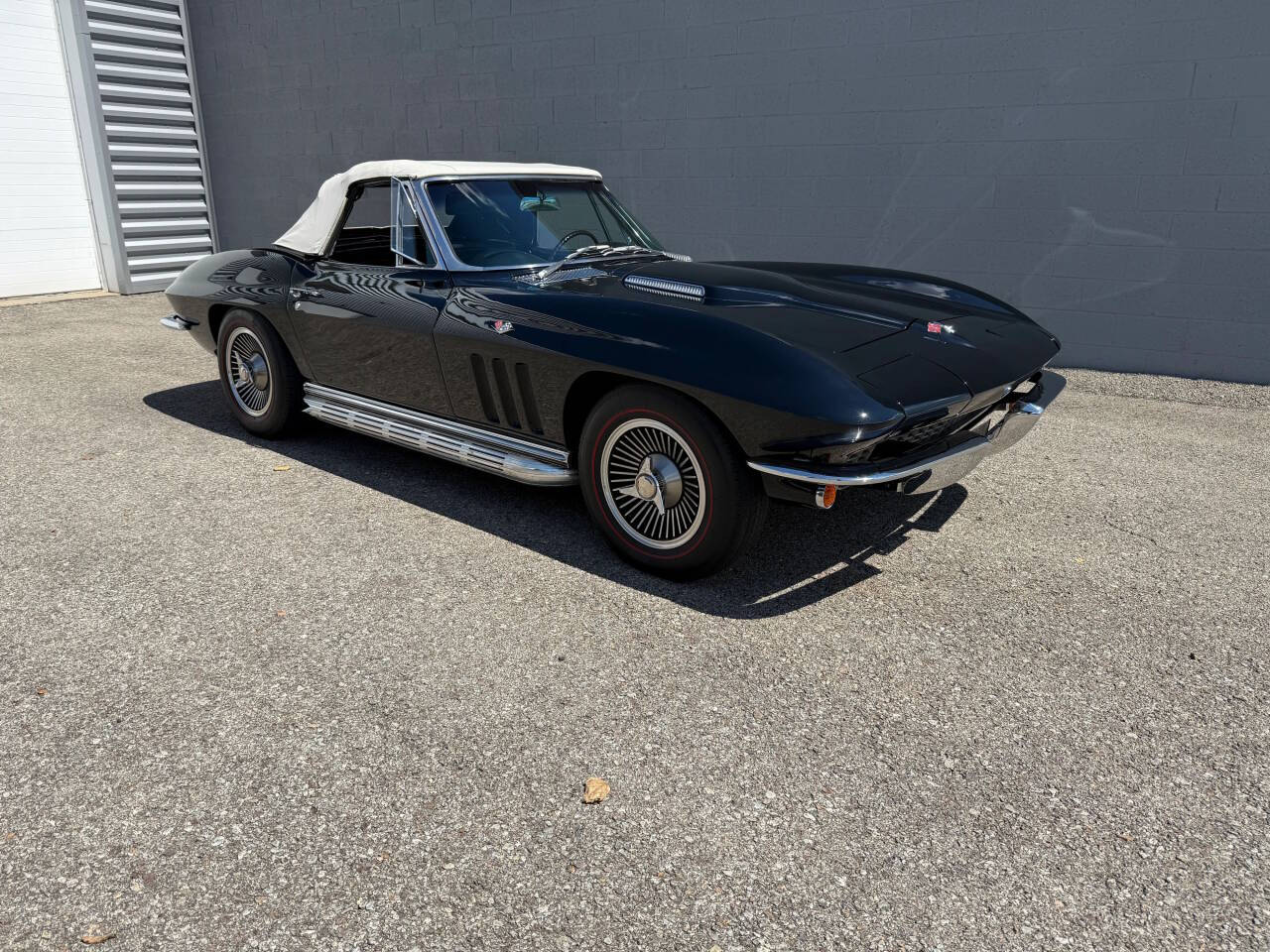 1966 Chevrolet Corvette 186