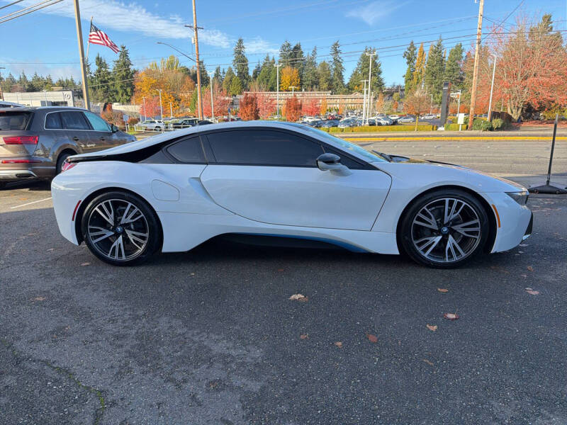 2015 BMW i8