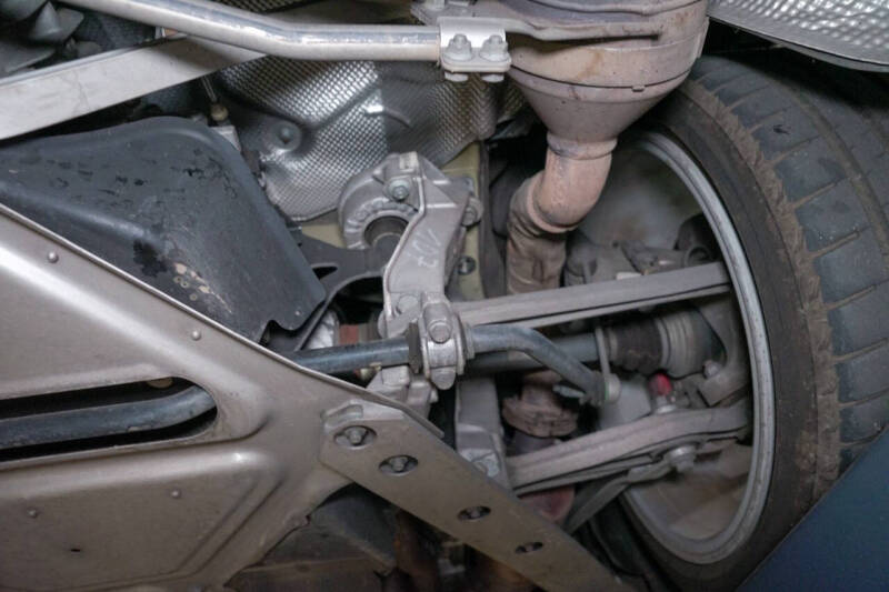 2012 Porsche Cayman R