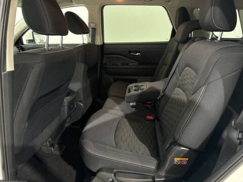 2022 Nissan Pathfinder