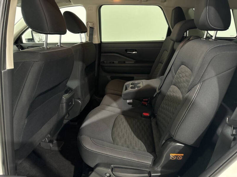 2022 Nissan Pathfinder