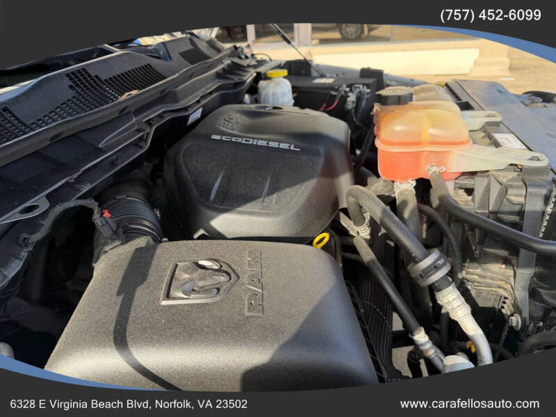 2019 RAM 1500 Classic Laramie