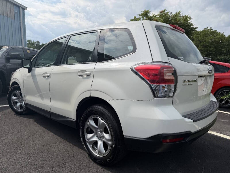 2017 Subaru Forester 2.5i