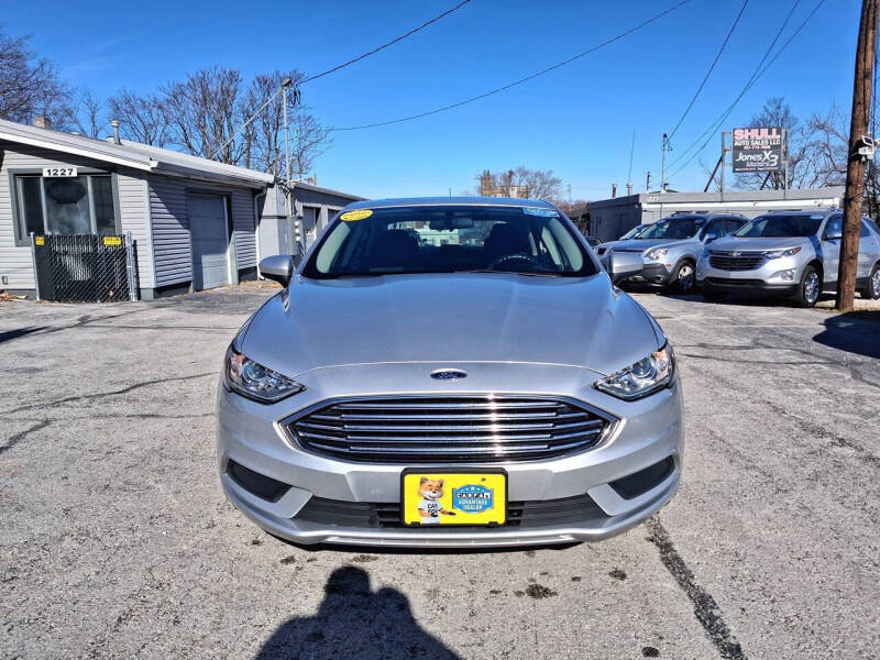 2017 Ford Fusion SE
