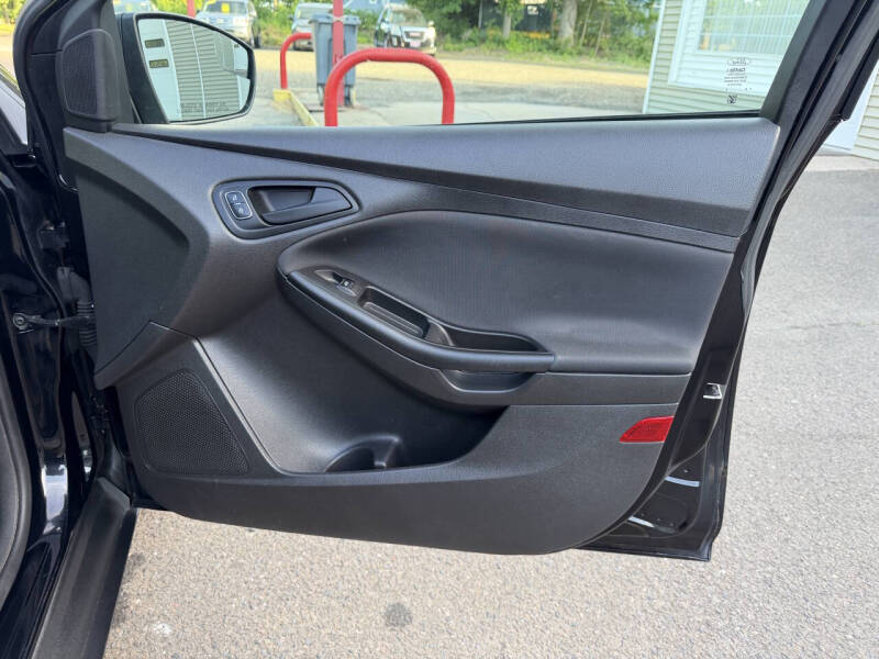 2018 Ford Focus S