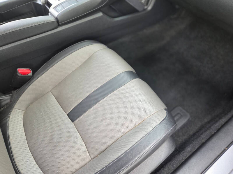 2016 Honda Civic Touring