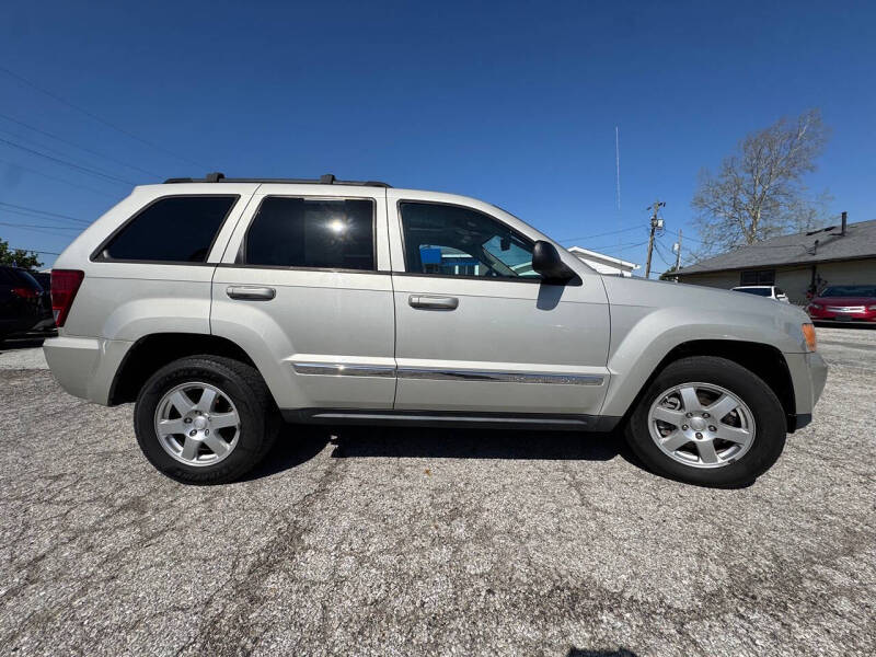 2010 Jeep Grand Cherokee Laredo