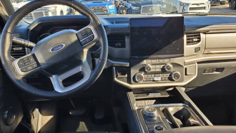 2023 Ford Expedition MAX XLT