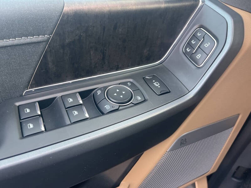 2026 Ford F-350 Super Duty Lariat