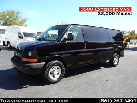 2006 Chevrolet Express for sale at Town Cars Auto Sales in West Palm Beach FL