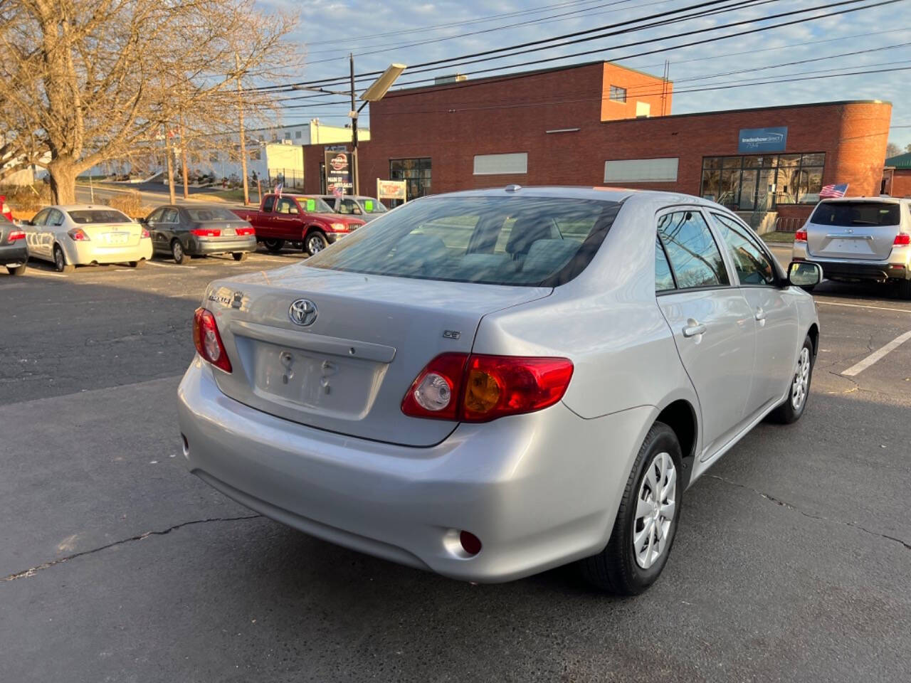 2009 Toyota Corolla for sale at MAIN ST AUTO SALES in Harrisonburg, VA