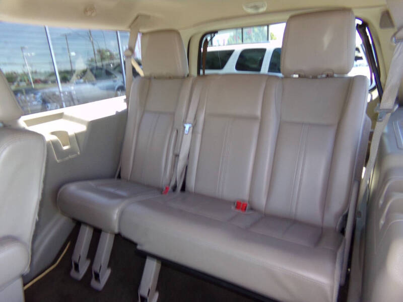 2016 Lincoln Navigator L Select