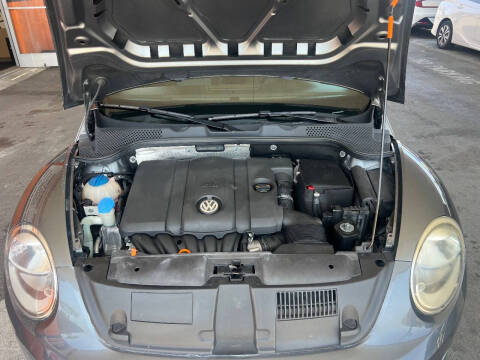 2012 Volkswagen Beetle 2.5L