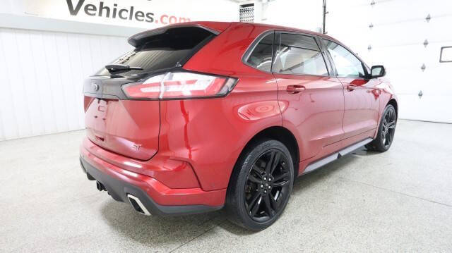 2020 Ford Edge ST