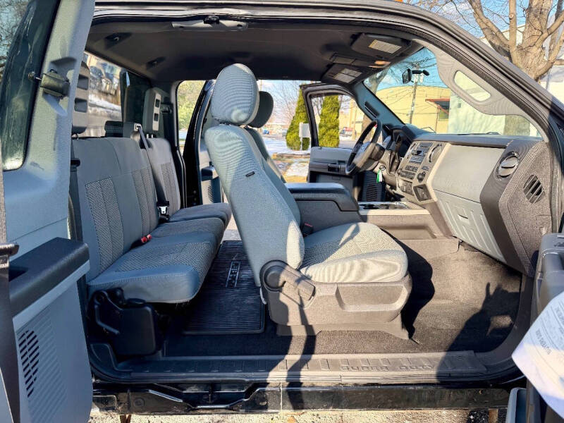 2012 Ford F-250 Super Duty XLT