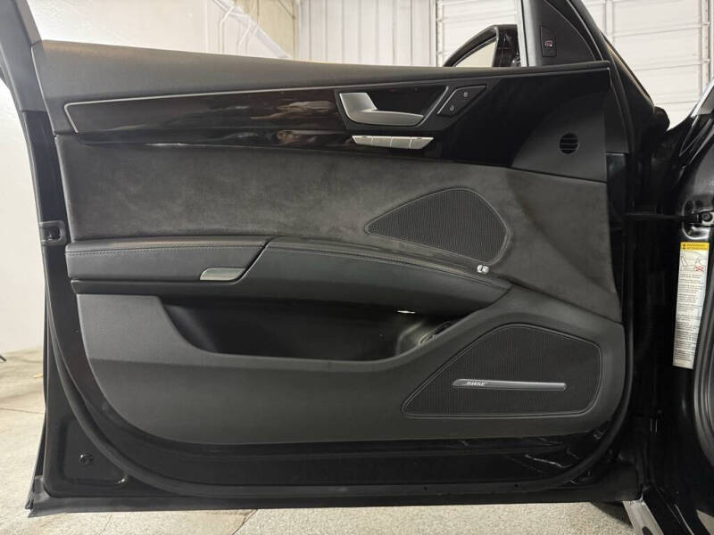 2016 Audi A8 L 4.0T quattro Sport