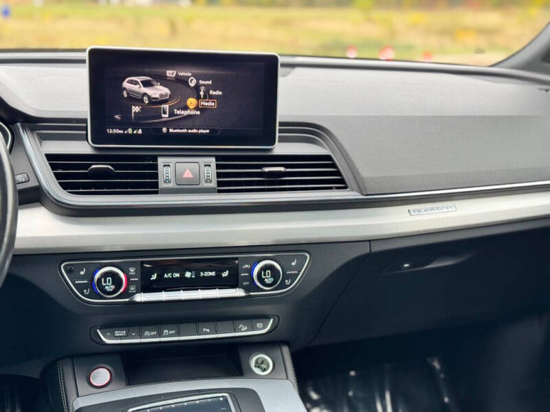 2018 Audi SQ5 3.0T quattro Premium Plus