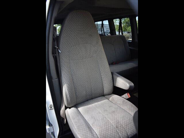 2015 Chevrolet Express LT 2500