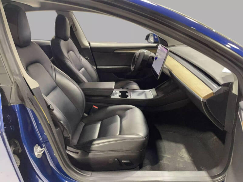 2021 Tesla Model 3 Standard Range Plus