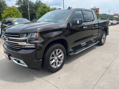 2019 Chevrolet Silverado 1500 for sale at Azteca Auto Sales LLC in Des Moines IA