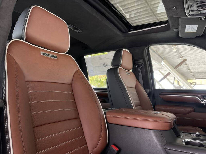 2025 GMC Sierra 3500HD