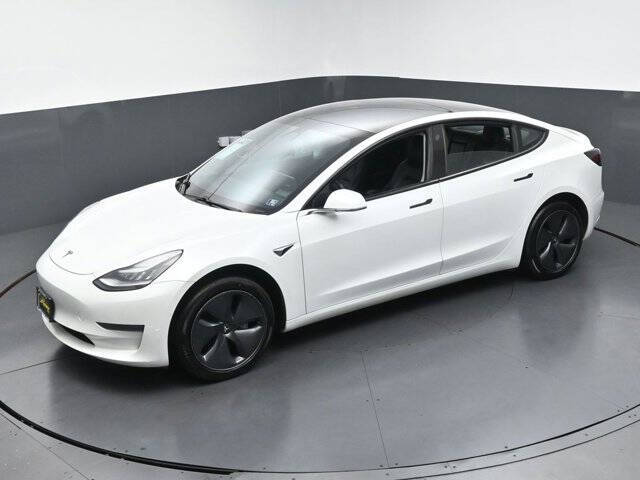 2020 Tesla Model 3 Standard Range Plus
