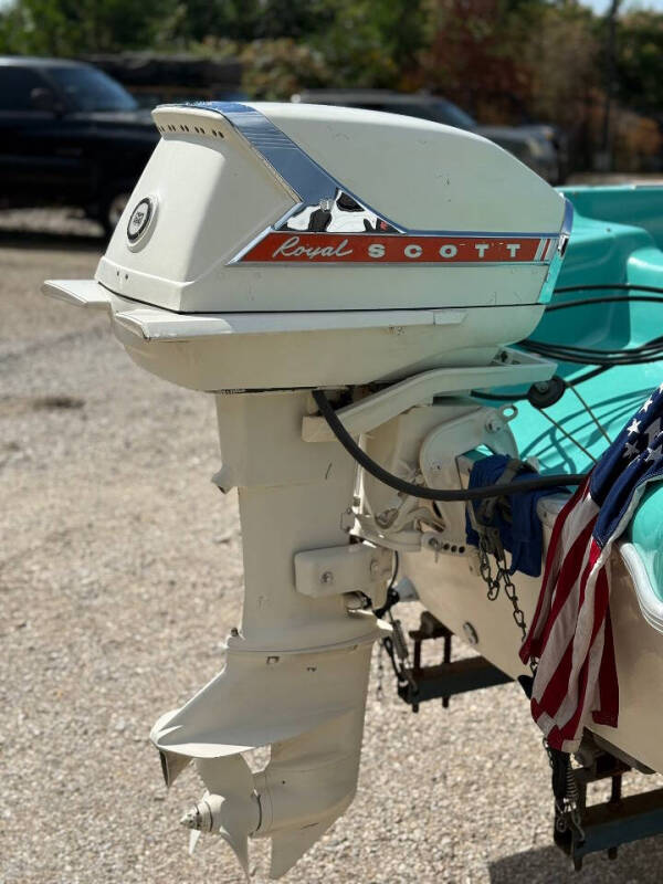 1961 Glastron Classic