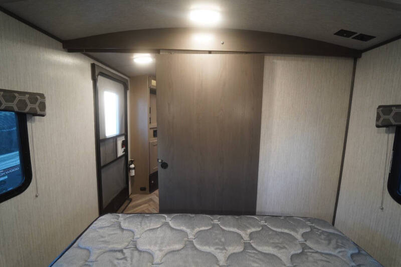 2021 Cruiser RV shadow  Cruiser