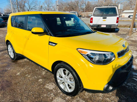 2015 Kia Soul for sale at Truck City Inc in Des Moines IA