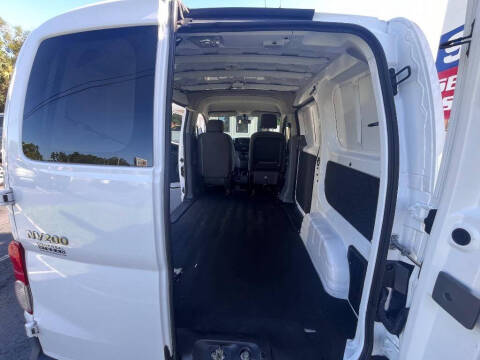 2021 Nissan NV200 S