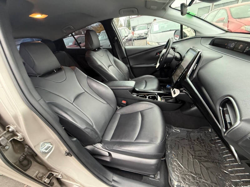 2017 Toyota Prius Prime Advanced