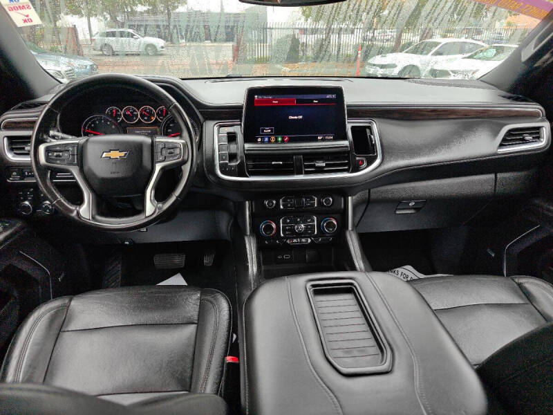 2021 Chevrolet Suburban LT