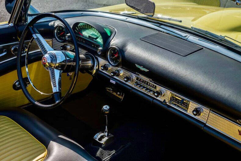 1955 Ford Thunderbird