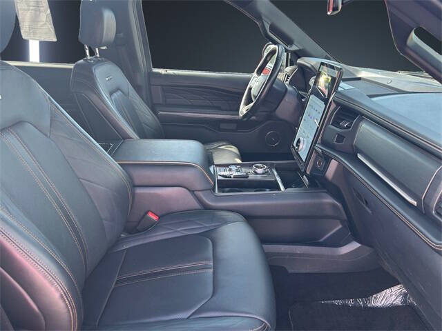 2023 Ford Expedition Platinum