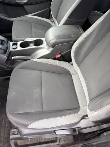 2014 Ford Escape S