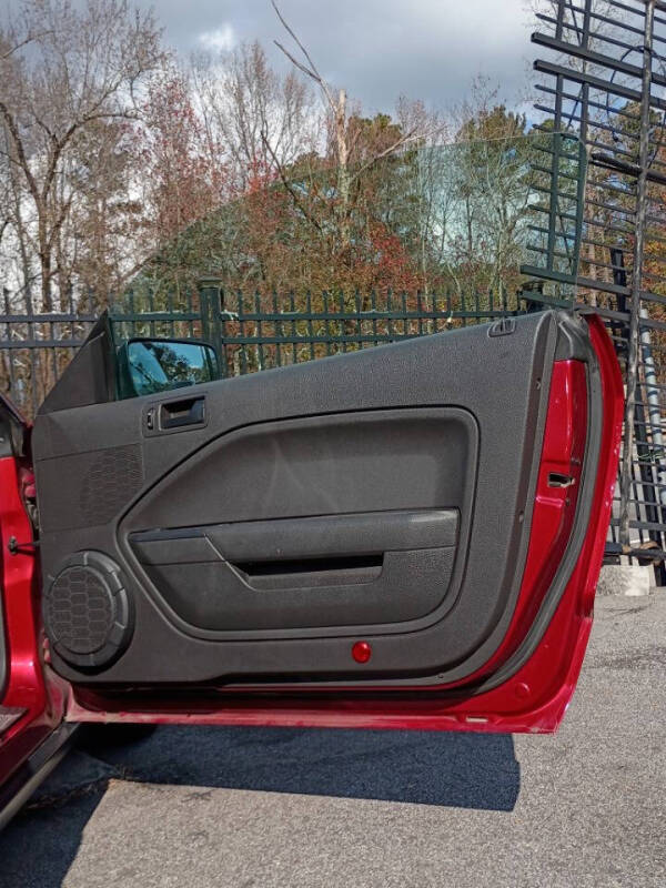 2006 Ford Mustang V6 Premium