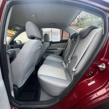 2011 Hyundai Accent GLS