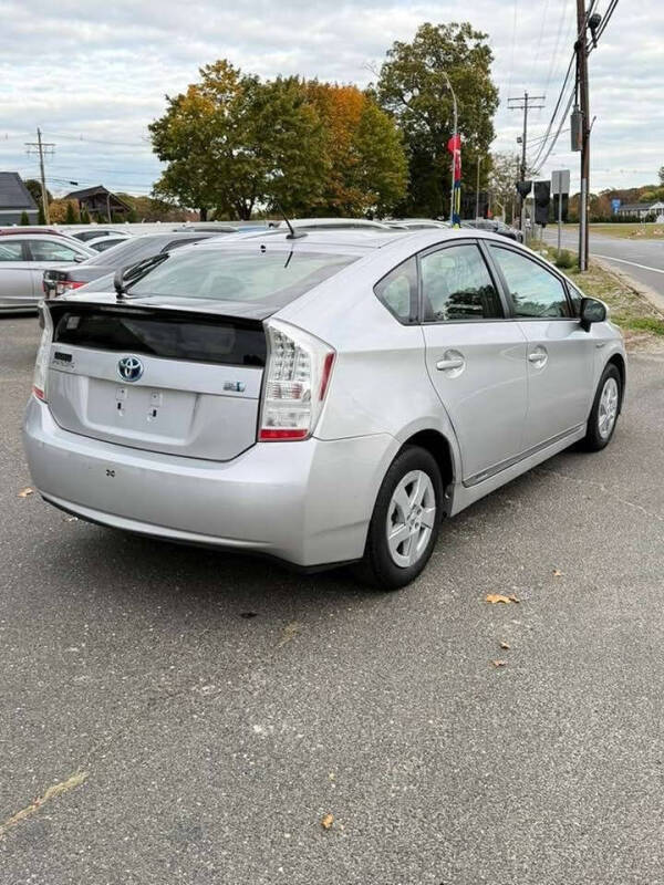 2011 Toyota Prius Two