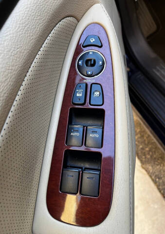 2012 Hyundai Genesis 4.6L V8