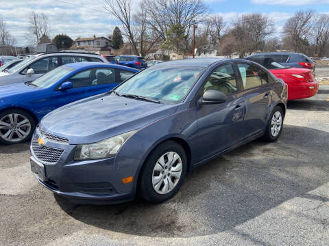 2014 Chevrolet Cruze for sale at GALANTE AUTO SALES LLC in Aston PA