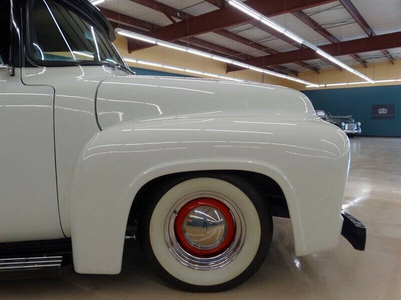 1956 Ford F-100