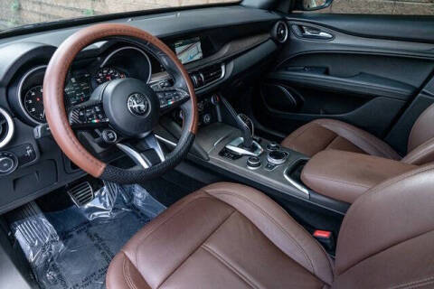 2022 Alfa Romeo Stelvio Ti