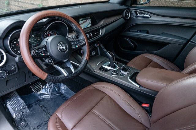 2022 Alfa Romeo Stelvio Ti