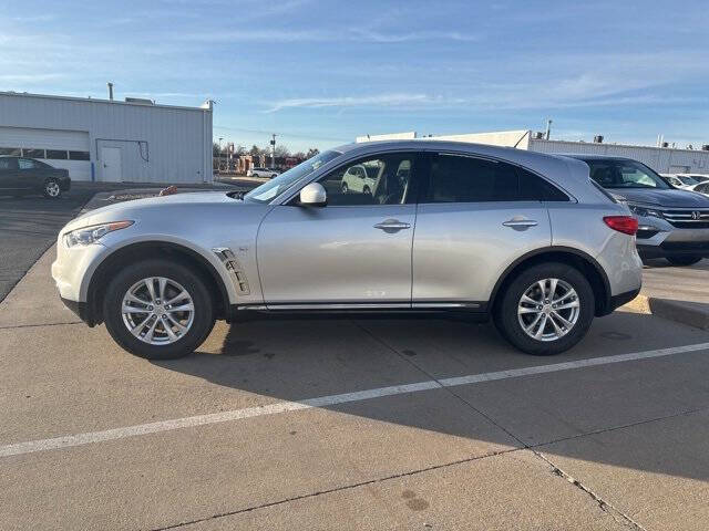 2015 Infiniti QX70
