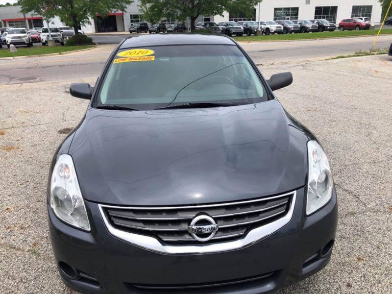 2010 Nissan Altima for sale at Toscana Auto Group in Mishawaka IN